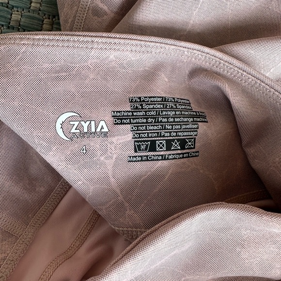 Zyia compression leggings size 4, EUC - Picture 2 of 7